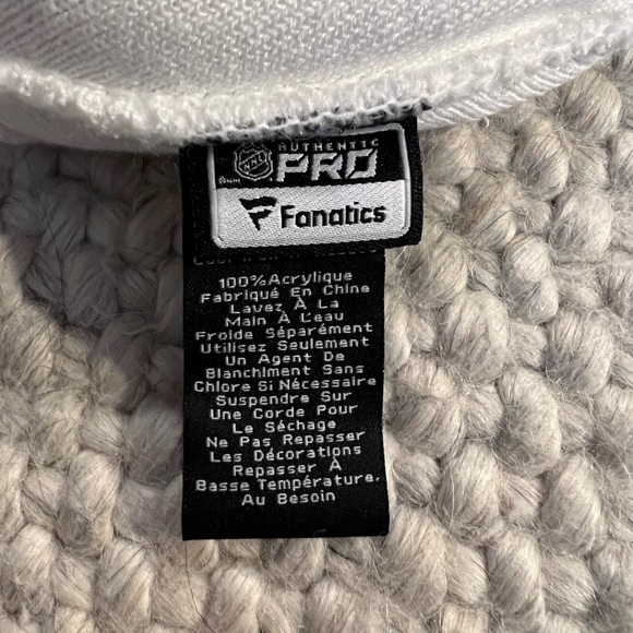 Montreal Canadiens Winter Hat / *BRAND NEW* - Picture 10 of 13